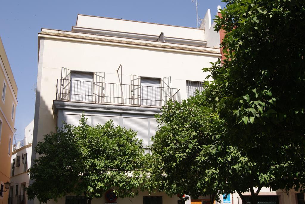 Apartamentos Turisticos La Encarnacion เซบีญา ภายนอก รูปภาพ