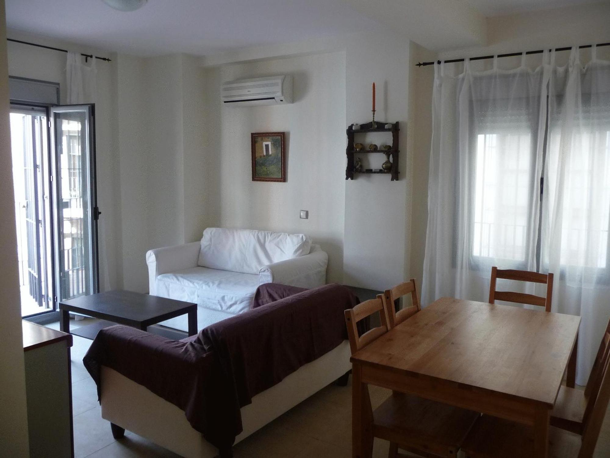 Apartamentos Turisticos La Encarnacion เซบีญา ภายนอก รูปภาพ