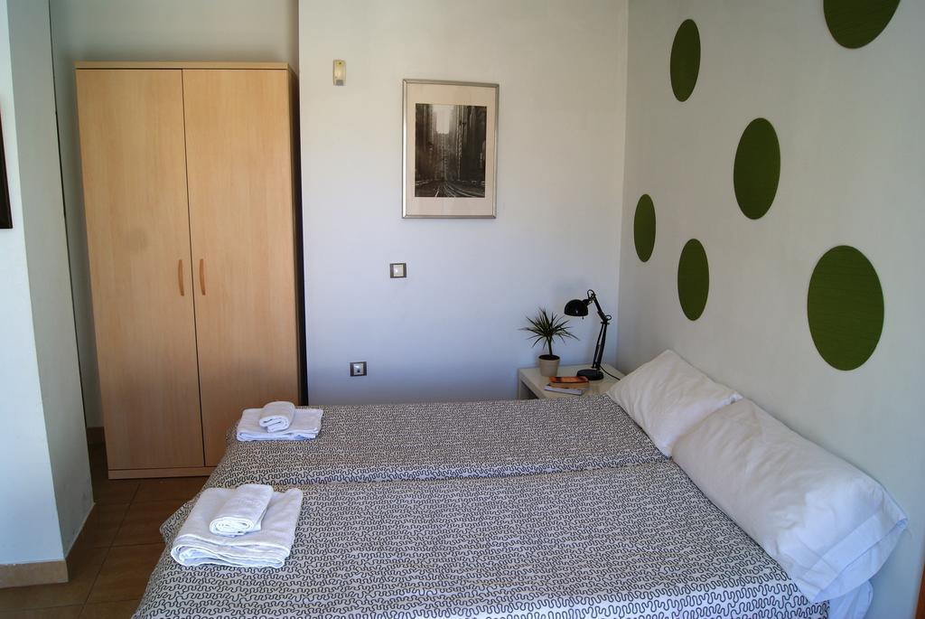 Apartamentos Turisticos La Encarnacion เซบีญา ภายนอก รูปภาพ
