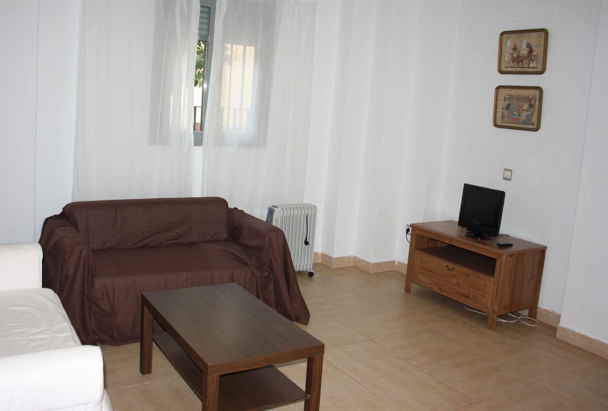 Apartamentos Turisticos La Encarnacion เซบีญา ภายนอก รูปภาพ